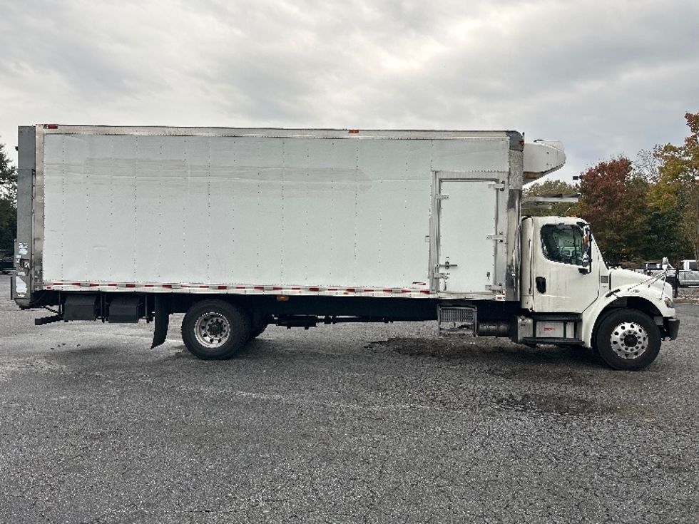 Refrigerated Truck-Light and Medium Duty Trucks-Freightliner-2020-M2-Duluth-GA-194,435\n\t\tmiles-$ 57,250 - Image 16
