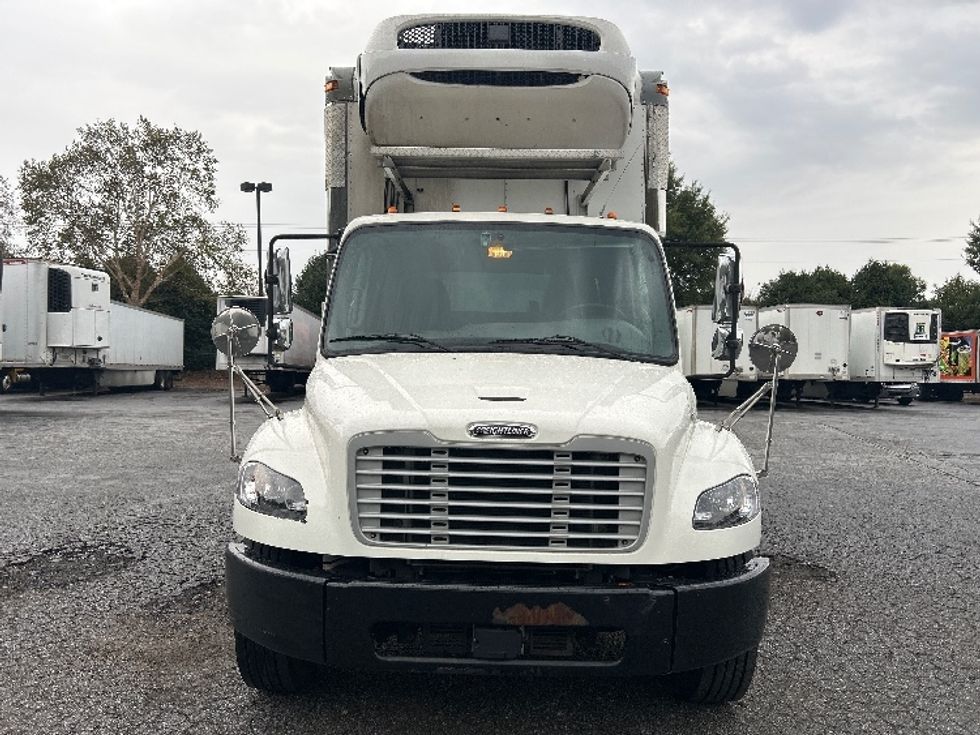 Refrigerated Truck-Light and Medium Duty Trucks-Freightliner-2020-M2-Duluth-GA-194,435\n\t\tmiles-$ 57,250 - Image 2
