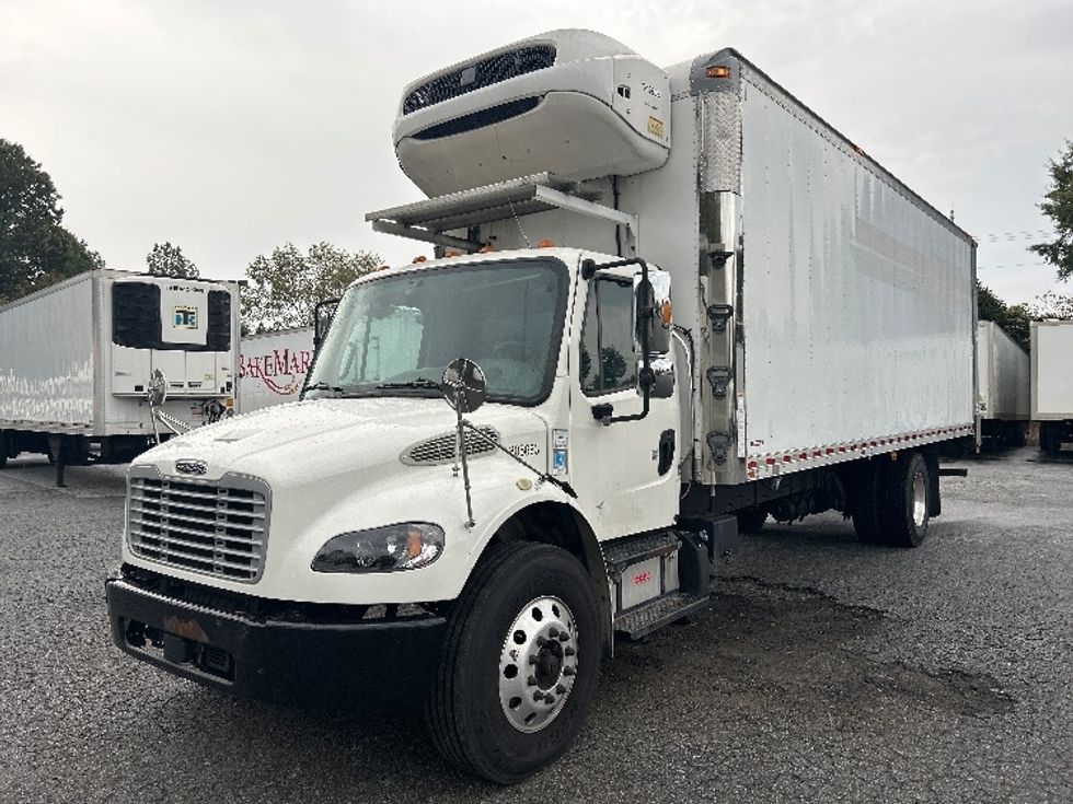 Refrigerated Truck-Light and Medium Duty Trucks-Freightliner-2020-M2-Duluth-GA-194,435\n\t\tmiles-$ 57,250 - Image 3