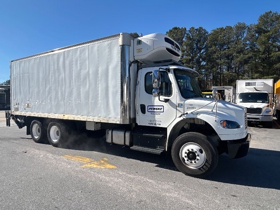 Refrigerated Truck-Light and Medium Duty Trucks-Freightliner-2020-M2-Duluth-GA-237,308\n\t\tmiles-$ 60,750 - Image 1