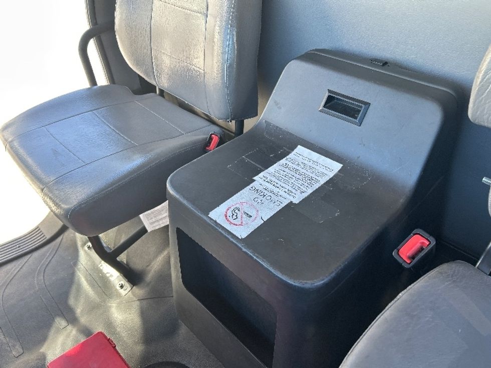 Refrigerated Truck-Light and Medium Duty Trucks-Freightliner-2020-M2-Duluth-GA-237,308\n\t\tmiles-$ 60,750 - Image 25