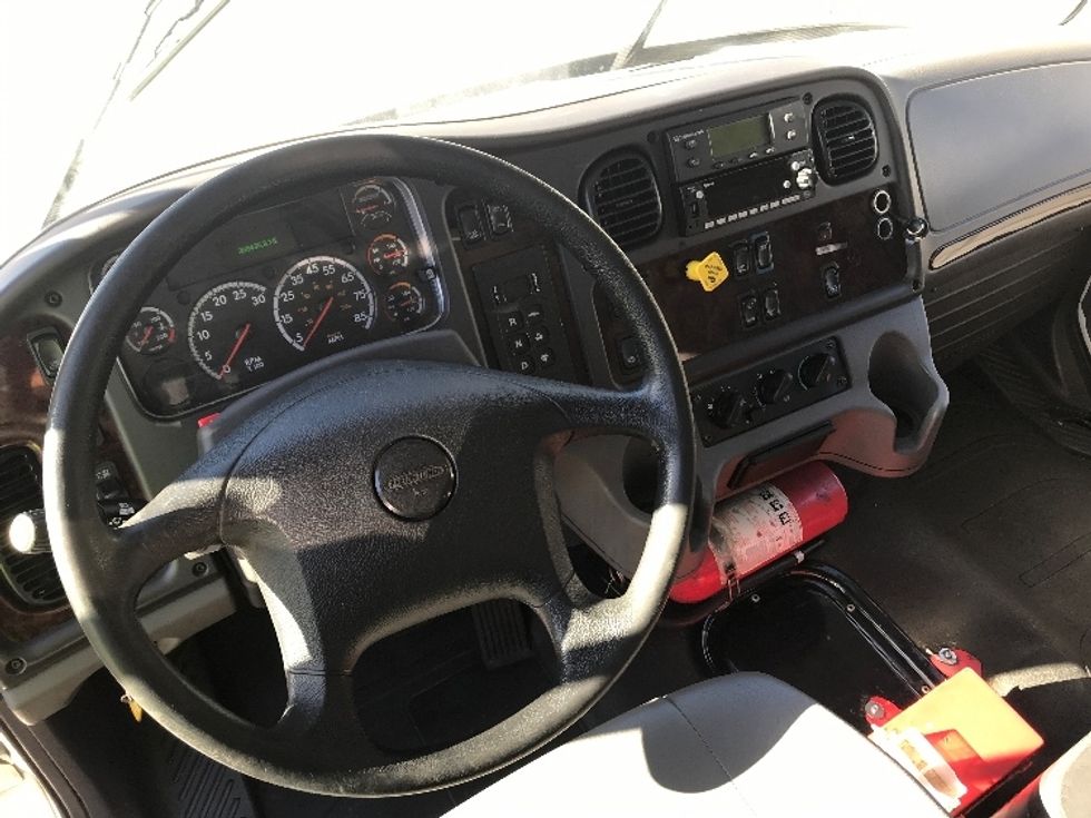 Refrigerated Truck-Light and Medium Duty Trucks-Freightliner-2020-M2-Duluth-GA-268,595\n\t\tmiles-$ 54,500 - Image 18