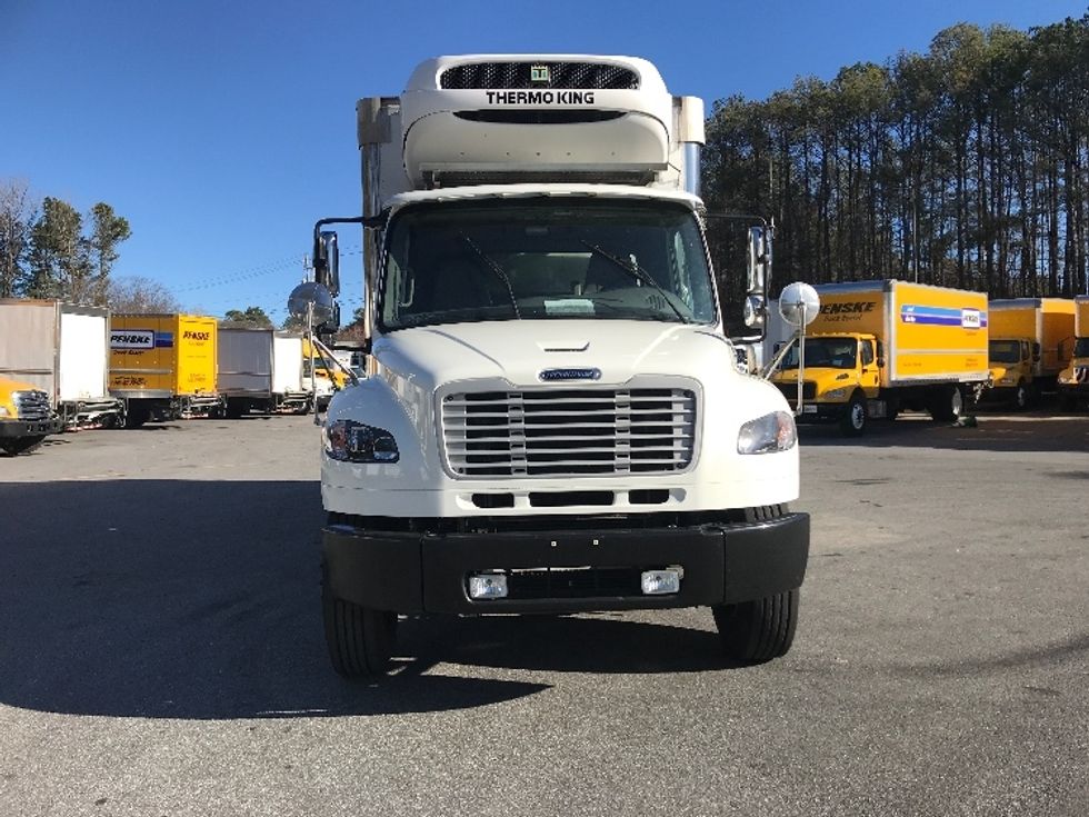 2020 Freightliner M2 106 Medium Duty photo 2