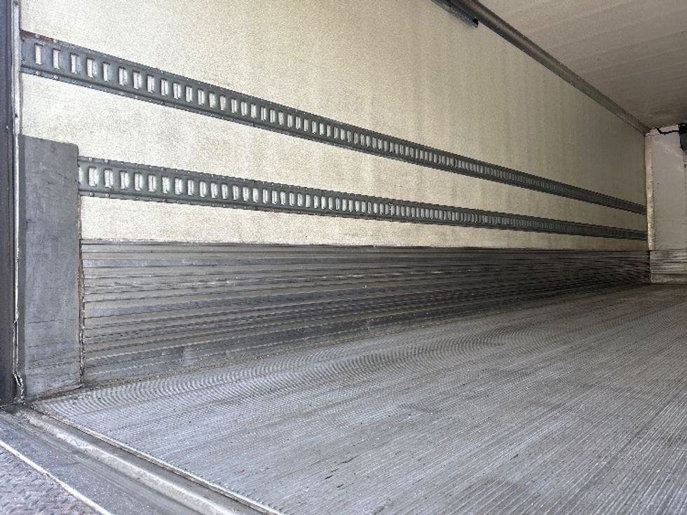 Refrigerated Truck-Light and Medium Duty Trucks-Freightliner-2020-M2-Duncansville-PA-543,067\n\t\tmiles-$ 23,250 - Image 10