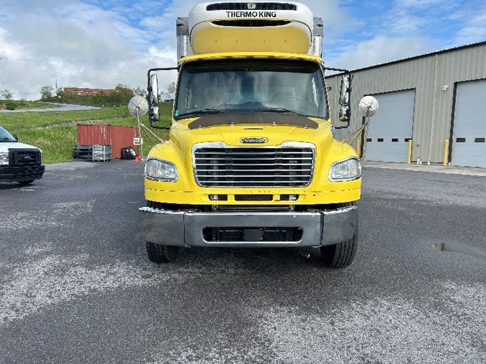 Refrigerated Truck-Light and Medium Duty Trucks-Freightliner-2020-M2-Duncansville-PA-543,067\n\t\tmiles-$ 23,250 - Image 2