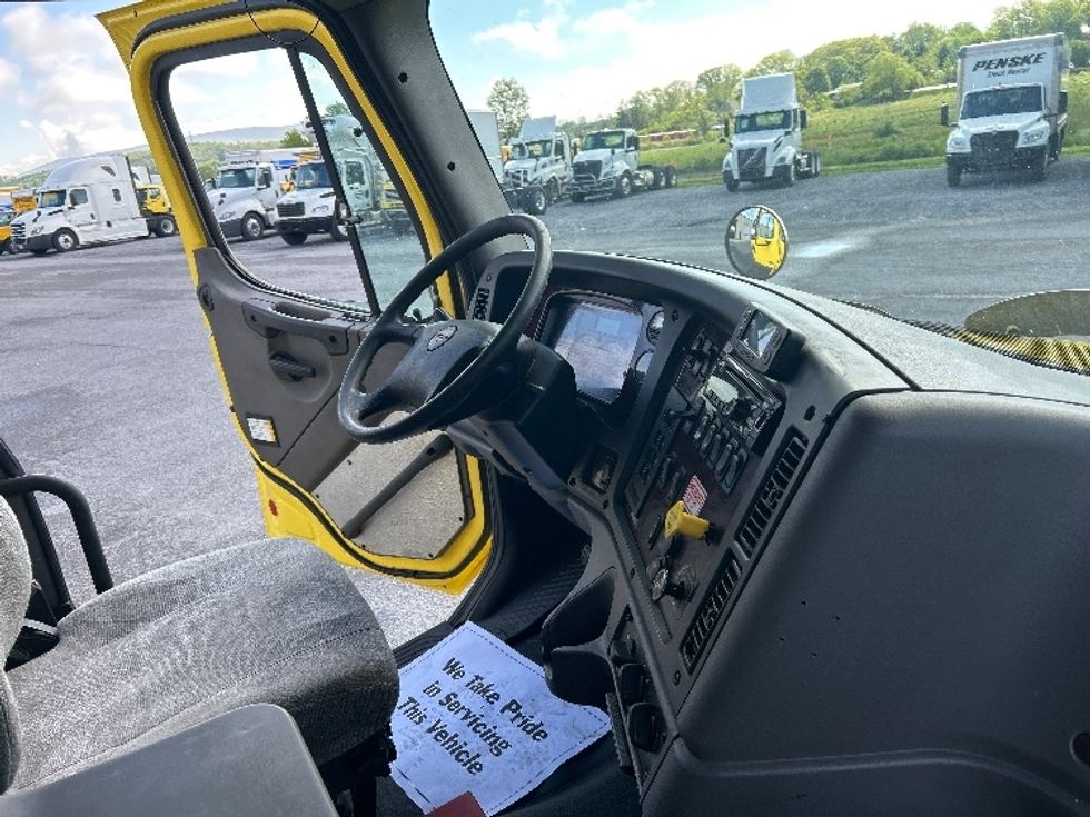 Refrigerated Truck-Light and Medium Duty Trucks-Freightliner-2020-M2-Duncansville-PA-543,067\n\t\tmiles-$ 23,250 - Image 21