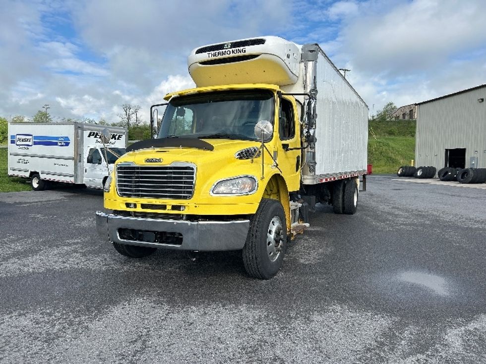 Refrigerated Truck-Light and Medium Duty Trucks-Freightliner-2020-M2-Duncansville-PA-543,067\n\t\tmiles-$ 23,250 - Image 3