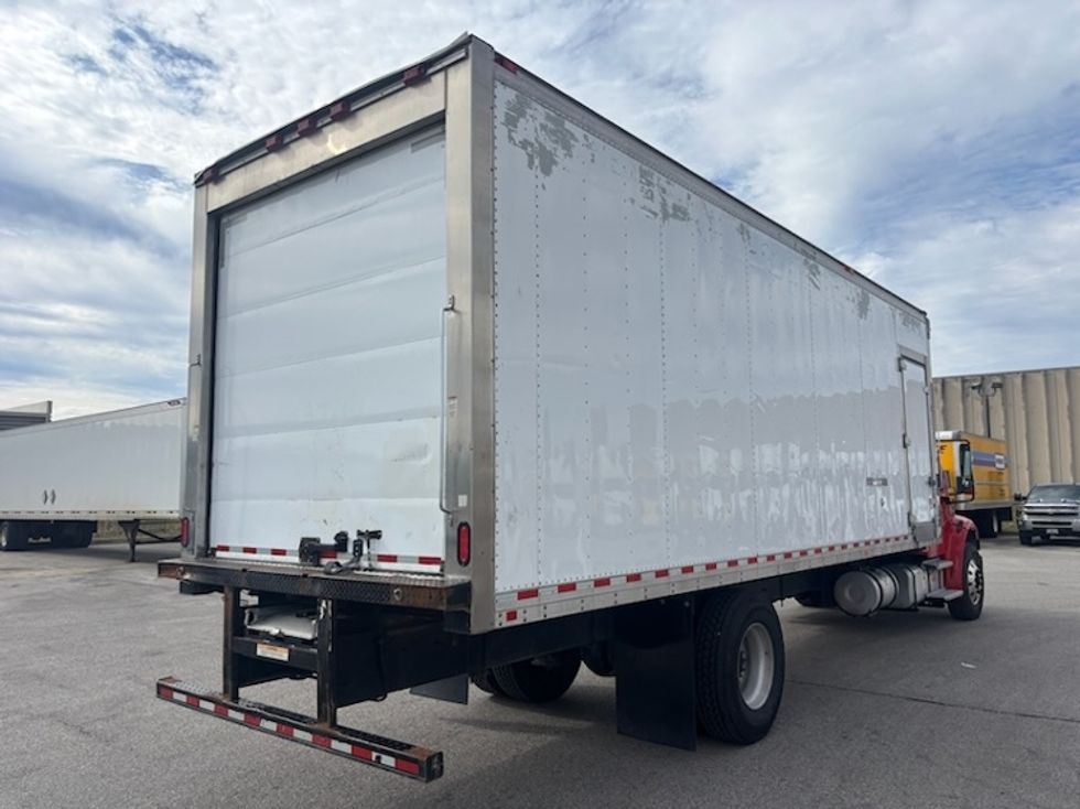Refrigerated Truck-Light and Medium Duty Trucks-Freightliner-2020-M2-Earth City-MO-174,625\n\t\tmiles-$ 18,500 - Image 13