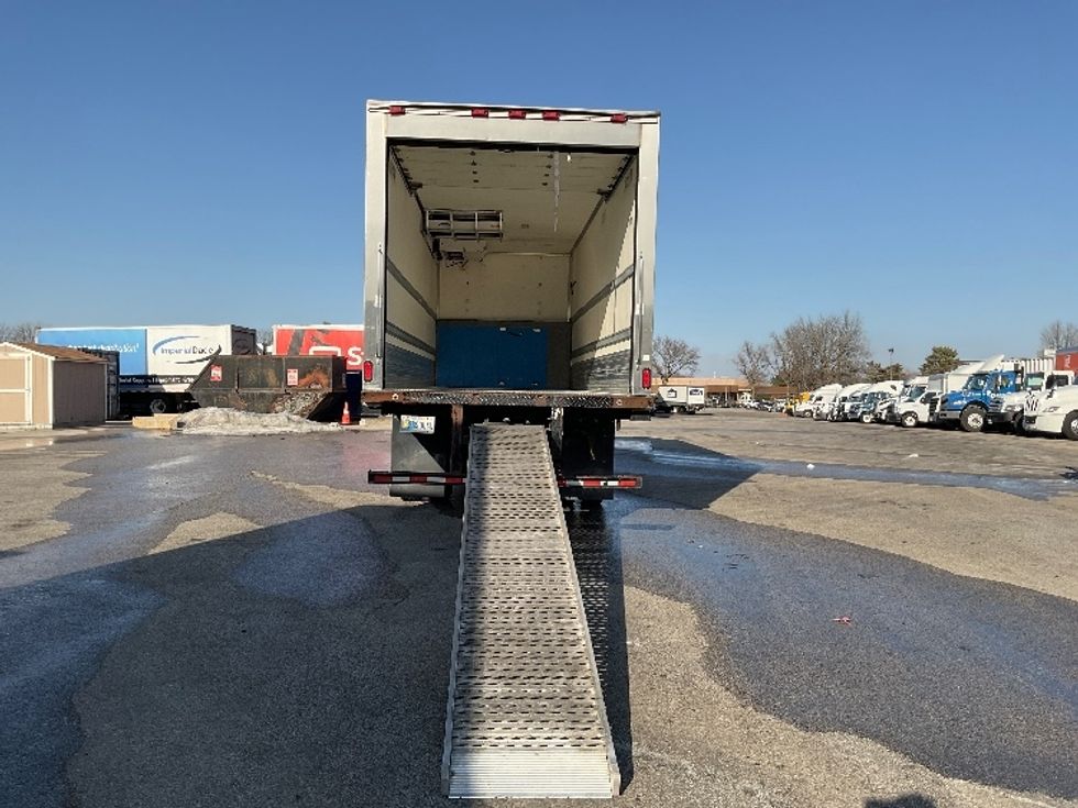 Refrigerated Truck-Light and Medium Duty Trucks-Freightliner-2020-M2-Earth City-MO-174,625\n\t\tmiles-$ 18,500 - Image 9