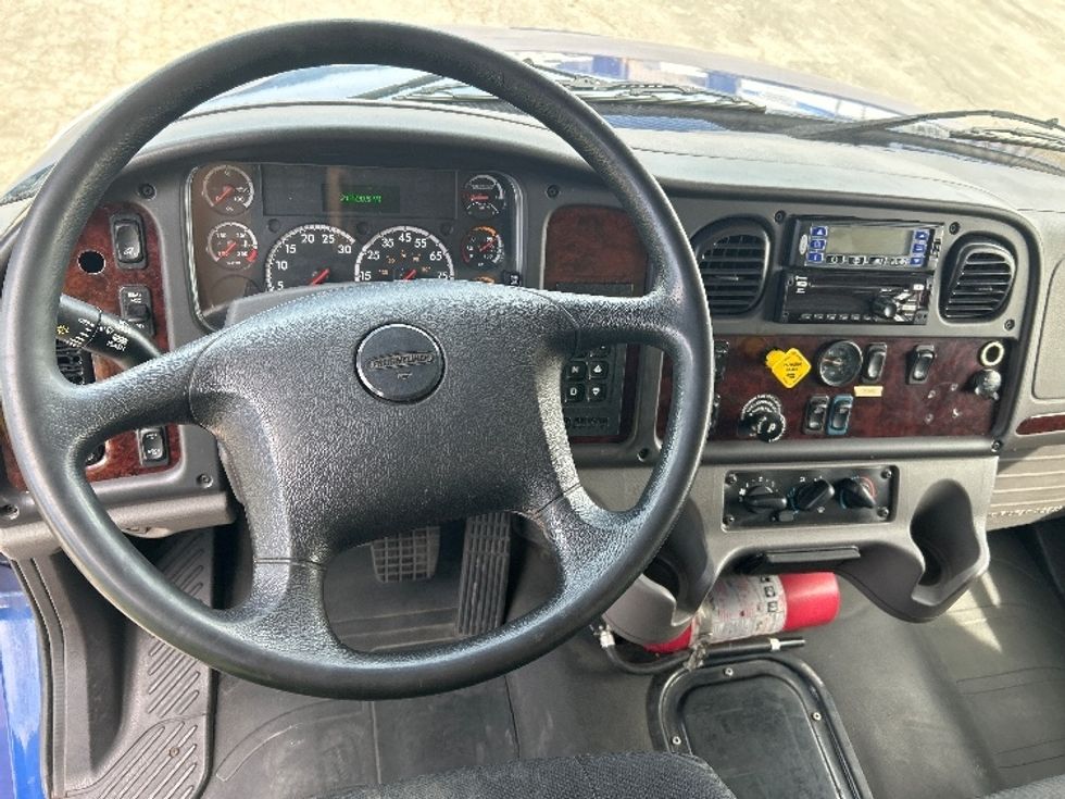 2020 Freightliner M2 106 Medium Duty photo 16