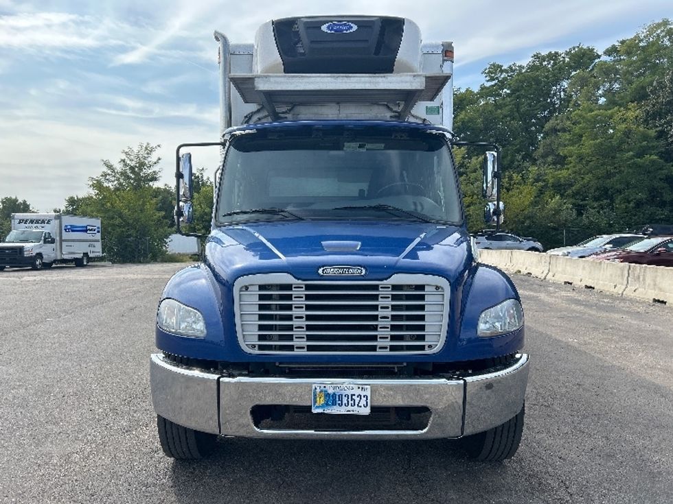 2020 Freightliner M2 106 Medium Duty photo 2