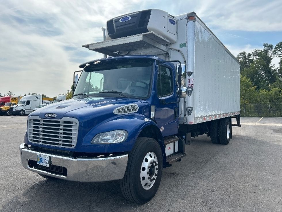 2020 Freightliner M2 106 Medium Duty photo 3