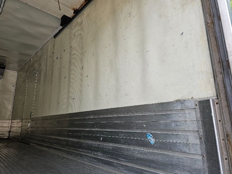 Refrigerated Truck-Light and Medium Duty Trucks-Freightliner-2020-M2-Edison-NJ-205,020\n\t\tmiles-$ 45,500 - Image 11