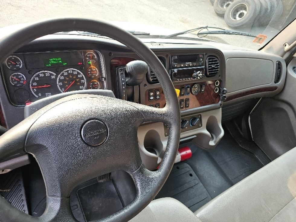 Refrigerated Truck-Light and Medium Duty Trucks-Freightliner-2020-M2-Edison-NJ-205,020\n\t\tmiles-$ 45,500 - Image 16