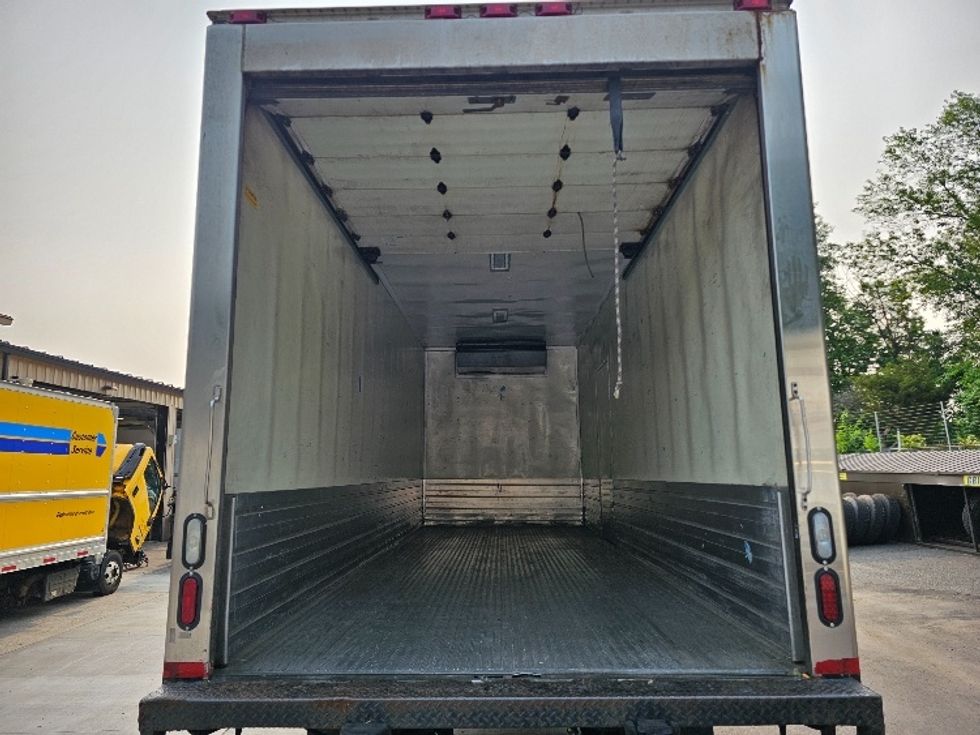 Refrigerated Truck-Light and Medium Duty Trucks-Freightliner-2020-M2-Edison-NJ-205,020\n\t\tmiles-$ 45,500 - Image 8