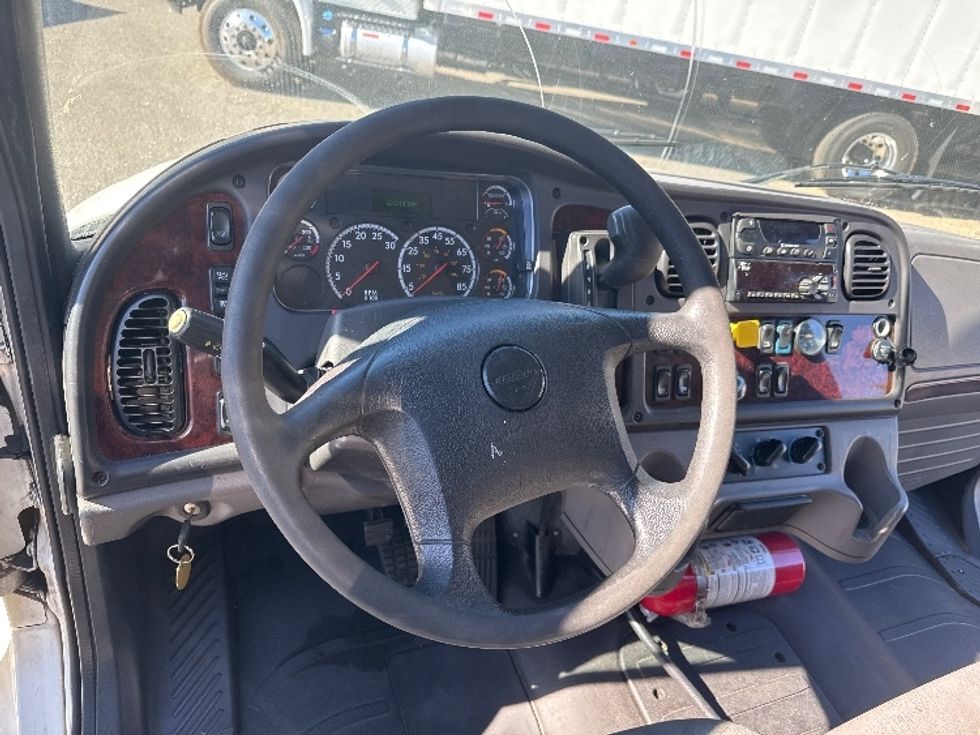 Refrigerated Truck-Light and Medium Duty Trucks-Freightliner-2020-M2-Edison-NJ-223,836\n\t\tmiles-$ 38,000 - Image 16