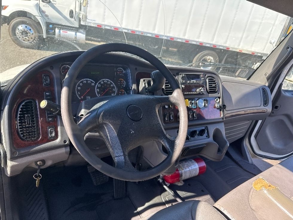 Refrigerated Truck-Light and Medium Duty Trucks-Freightliner-2020-M2-Edison-NJ-223,836\n\t\tmiles-$ 38,000 - Image 17