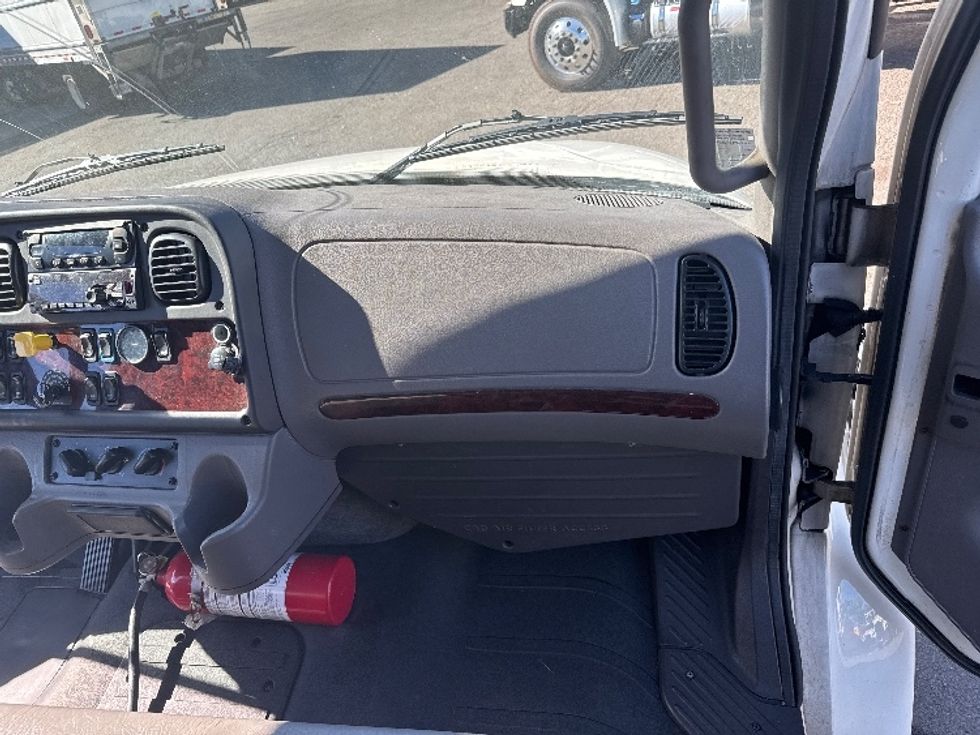 Refrigerated Truck-Light and Medium Duty Trucks-Freightliner-2020-M2-Edison-NJ-223,836\n\t\tmiles-$ 38,000 - Image 20