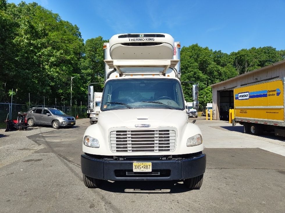 Refrigerated Truck-Light and Medium Duty Trucks-Freightliner-2020-M2-Edison-NJ-250,066\n\t\tmiles-$ 38,750 - Image 2