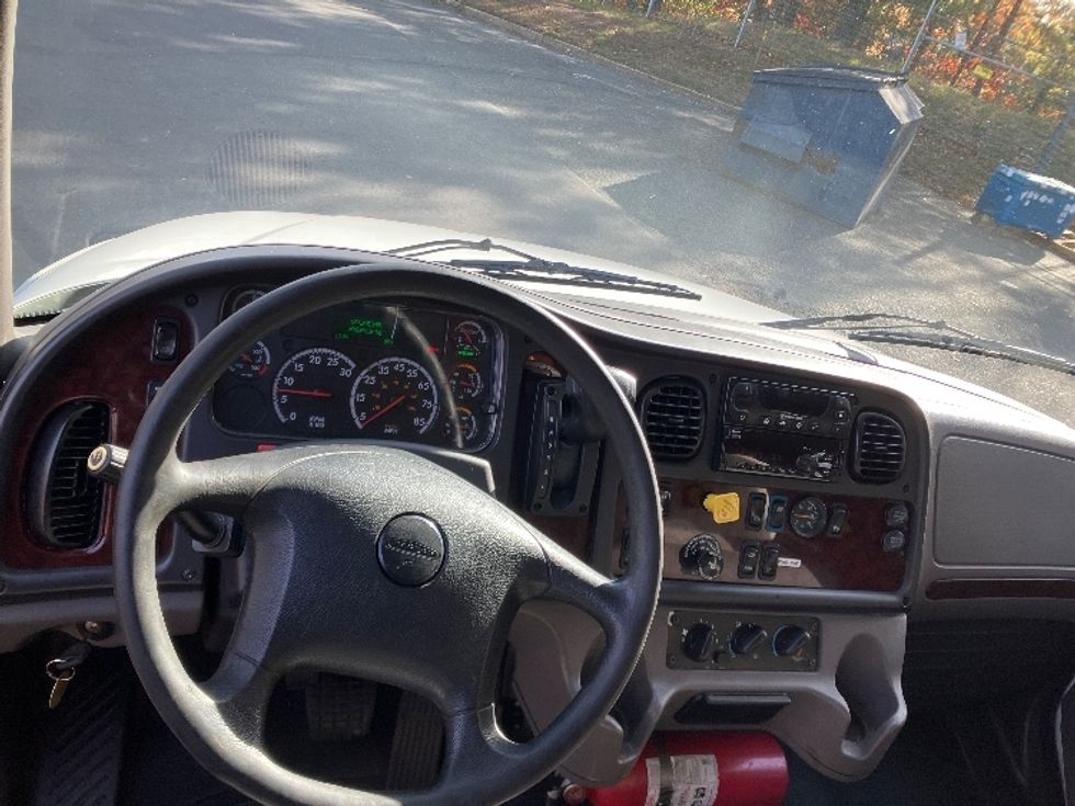 Refrigerated Truck-Light and Medium Duty Trucks-Freightliner-2020-M2-Edison-NJ-296,294\n\t\tmiles-$ 30,500 - Image 17