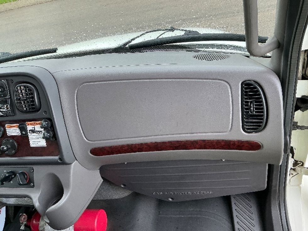 Refrigerated Truck-Light and Medium Duty Trucks-Freightliner-2020-M2-Edmonton-AB-199,738\n\t\tkm-$ 80,750 - Image 21