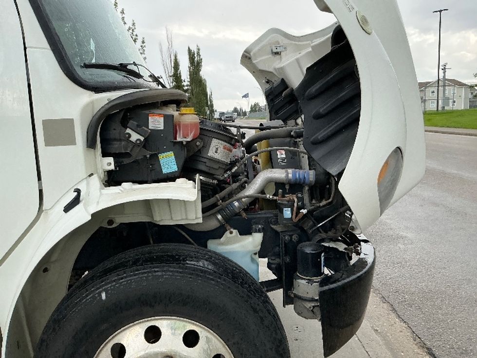 Refrigerated Truck-Light and Medium Duty Trucks-Freightliner-2020-M2-Edmonton-AB-199,738\n\t\tkm-$ 80,750 - Image 23