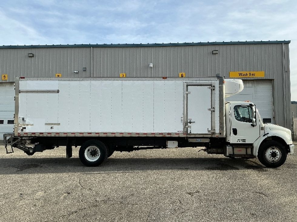 Refrigerated Truck-Light and Medium Duty Trucks-Freightliner-2020-M2-Edmonton-AB-315,164\n\t\tkm-$ 73,750 - Image 15