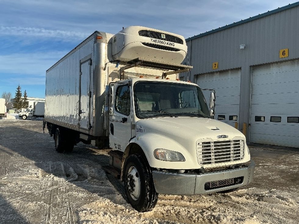 Refrigerated Truck-Light and Medium Duty Trucks-Freightliner-2020-M2-Edmonton-AB-402,729\n\t\tkm-$ 64,000 - Image 1
