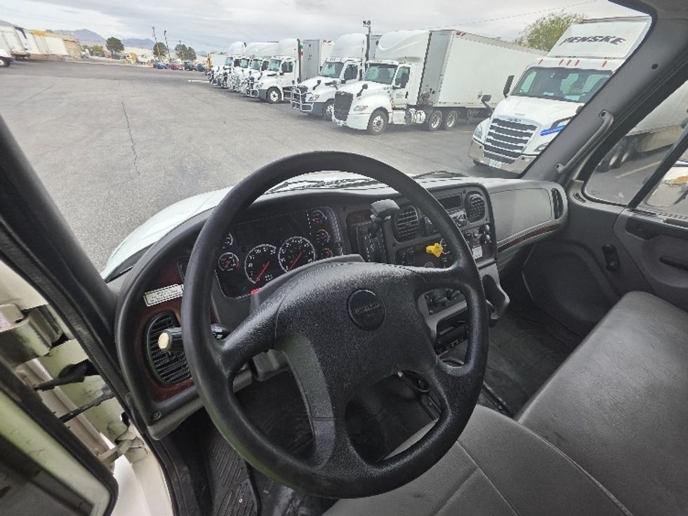 Refrigerated Truck-Light and Medium Duty Trucks-Freightliner-2020-M2-El Paso-TX-236,733\n\t\tmiles-$ 44,500 - Image 18