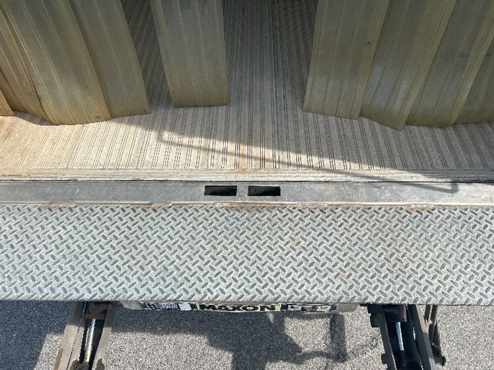 Refrigerated Truck-Light and Medium Duty Trucks-Freightliner-2020-M2-Elmira-NY-179,510\n\t\tmiles-$ 48,250 - Image 10