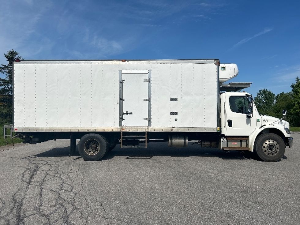 Refrigerated Truck-Light and Medium Duty Trucks-Freightliner-2020-M2-Elmira-NY-179,510\n\t\tmiles-$ 48,250 - Image 15