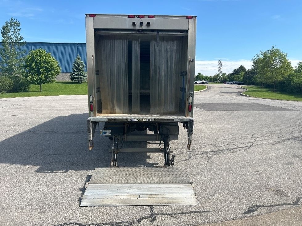 Refrigerated Truck-Light and Medium Duty Trucks-Freightliner-2020-M2-Elmira-NY-179,510\n\t\tmiles-$ 48,250 - Image 9