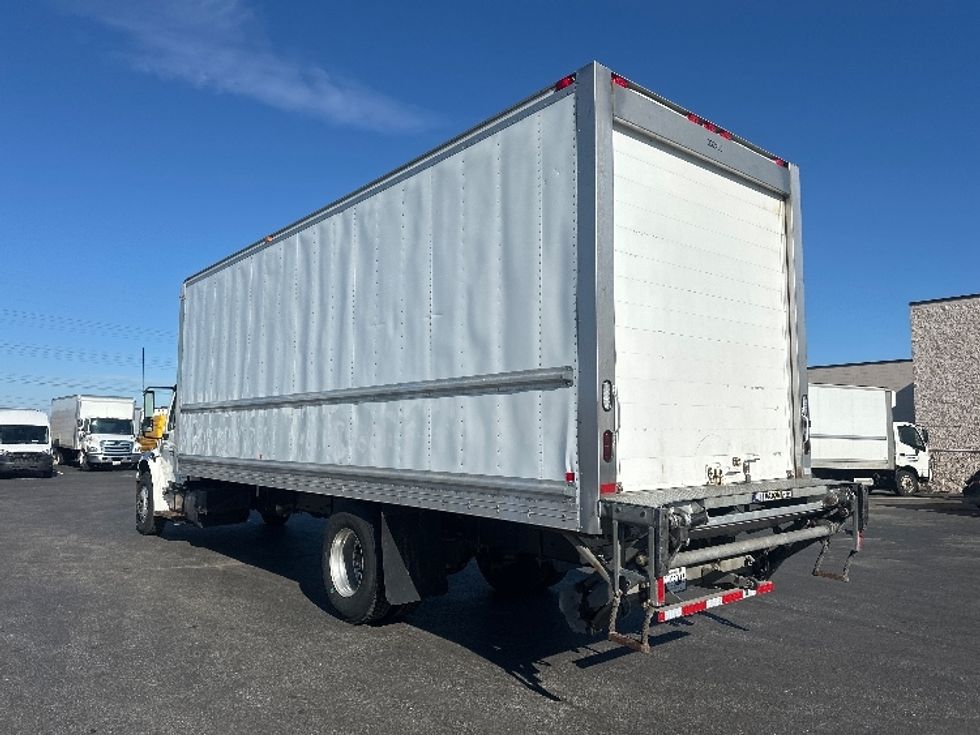Refrigerated Truck-Light and Medium Duty Trucks-Freightliner-2020-M2-Etobicoke-ON-250,987\n\t\tkm-$ 69,500 - Image 6