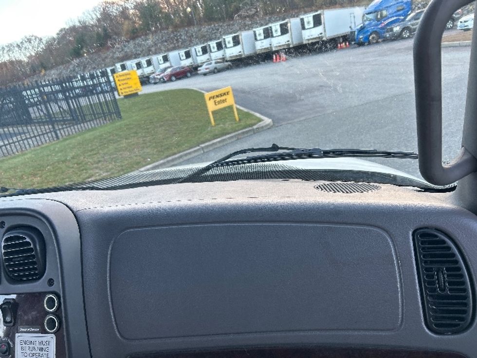 Refrigerated Truck-Light and Medium Duty Trucks-Freightliner-2020-M2-Fitchburg-MA-242,800\n\t\tmiles-$ 39,000 - Image 20