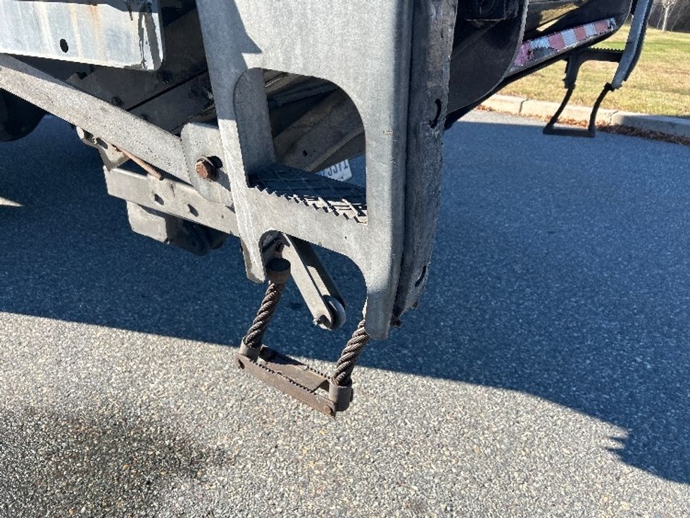 Refrigerated Truck-Light and Medium Duty Trucks-Freightliner-2020-M2-Fitchburg-MA-242,800\n\t\tmiles-$ 39,000 - Image 27