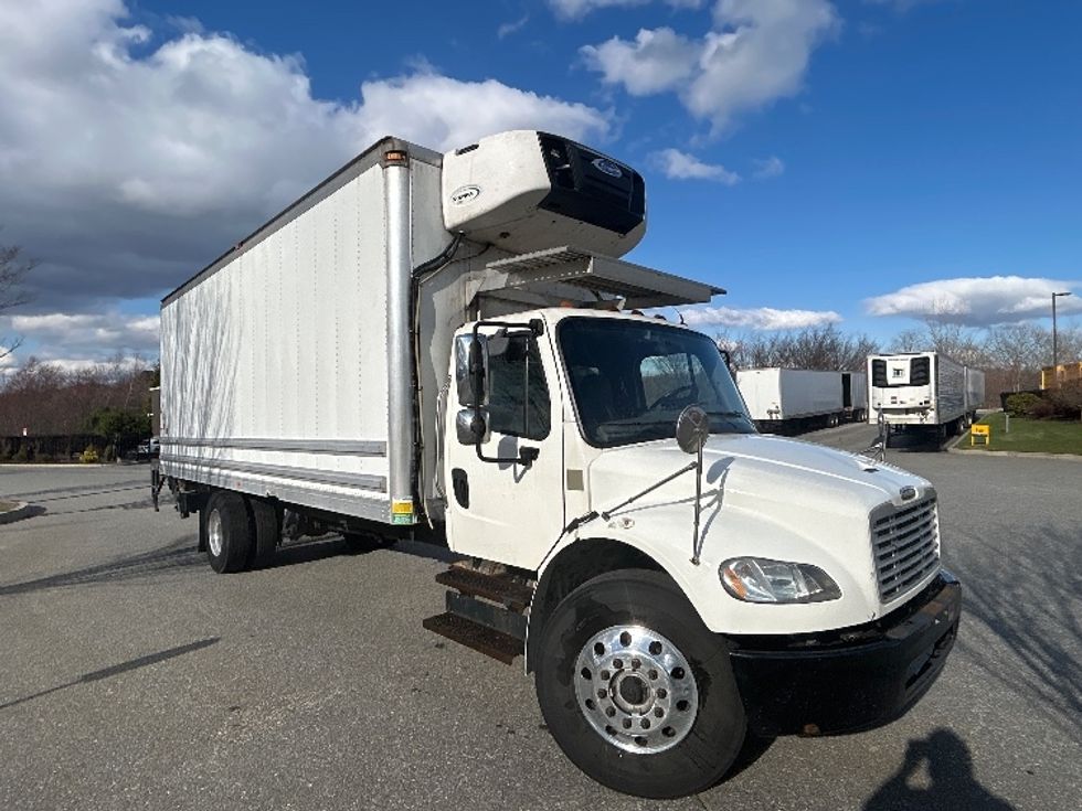 Refrigerated Truck-Light and Medium Duty Trucks-Freightliner-2020-M2-Fitchburg-MA-319,917\n\t\tmiles-$ 37,250 - Image 1