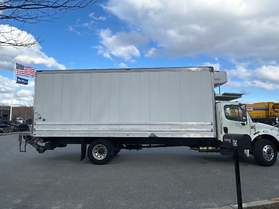 Refrigerated Truck-Light and Medium Duty Trucks-Freightliner-2020-M2-Fitchburg-MA-319,917\n\t\tmiles-$ 37,250 - Image 15