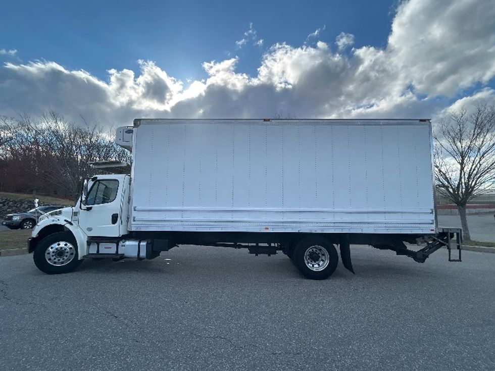 Refrigerated Truck-Light and Medium Duty Trucks-Freightliner-2020-M2-Fitchburg-MA-319,917\n\t\tmiles-$ 37,250 - Image 4