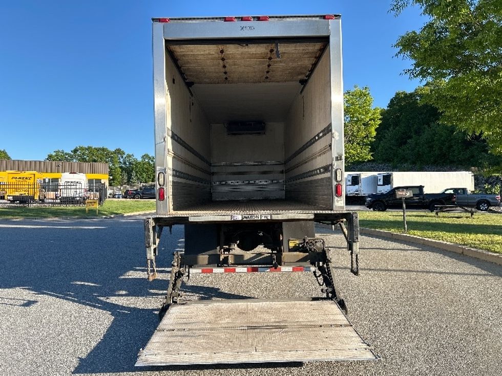 Refrigerated Truck-Light and Medium Duty Trucks-Freightliner-2020-M2-Fitchburg-MA-336,195\n\t\tmiles-$ 34,000 - Image 9