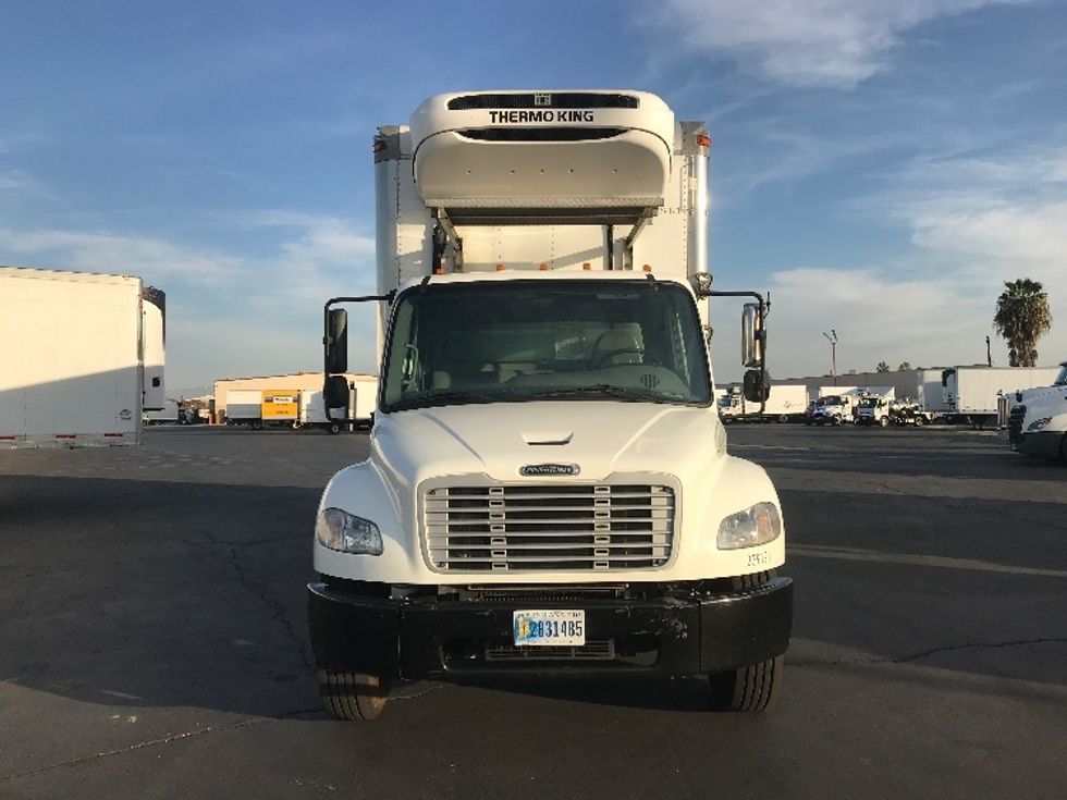Refrigerated Truck-Light and Medium Duty Trucks-Freightliner-2020-M2-Fontana-CA-147,721\n\t\tmiles-$ 65,250 - Image 2
