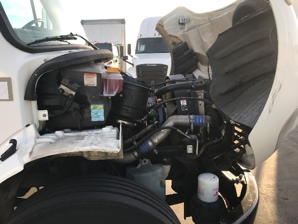 Refrigerated Truck-Light and Medium Duty Trucks-Freightliner-2020-M2-Fontana-CA-147,721\n\t\tmiles-$ 65,250 - Image 23