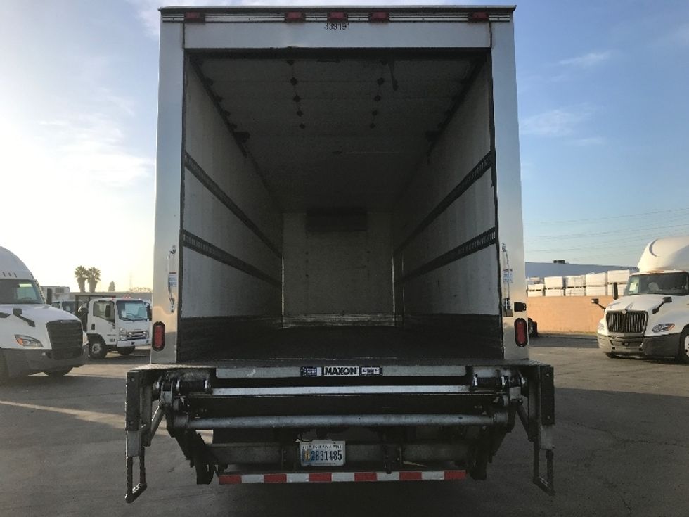 Refrigerated Truck-Light and Medium Duty Trucks-Freightliner-2020-M2-Fontana-CA-147,721\n\t\tmiles-$ 65,250 - Image 8