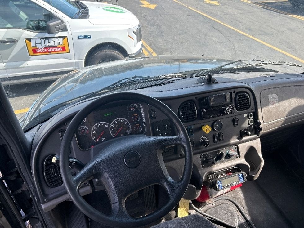 Refrigerated Truck-Light and Medium Duty Trucks-Freightliner-2020-M2-Fontana-CA-182,211\n\t\tmiles-$ 48,500 - Image 18