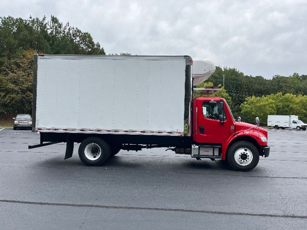 Refrigerated Truck-Light and Medium Duty Trucks-Freightliner-2020-M2-Forest Park-GA-293,006\n\t\tmiles-$ 36,250 - Image 15