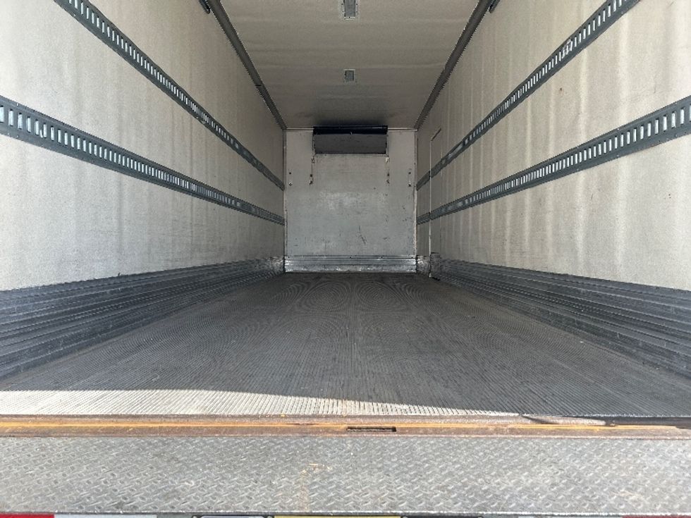 Refrigerated Truck-Light and Medium Duty Trucks-Freightliner-2020-M2-Fort Walton Beach-FL-197,090\n\t\tmiles-$ 57,250 - Image 9