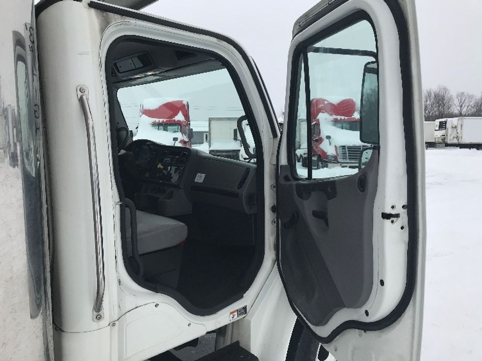 Refrigerated Truck-Light and Medium Duty Trucks-Freightliner-2020-M2-Fredonia-NY-195,693\n\t\tmiles-$ 49,250 - Image 20