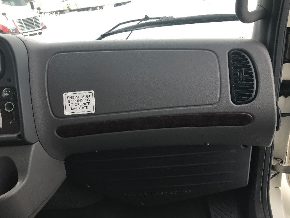 Refrigerated Truck-Light and Medium Duty Trucks-Freightliner-2020-M2-Fredonia-NY-195,693\n\t\tmiles-$ 49,250 - Image 21