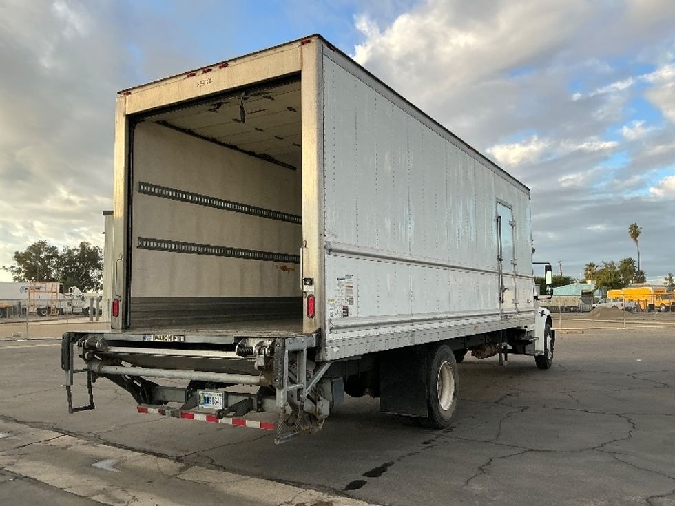 Refrigerated Truck-Light and Medium Duty Trucks-Freightliner-2020-M2-Fresno-CA-112,866\n\t\tmiles-$ 68,250 - Image 13