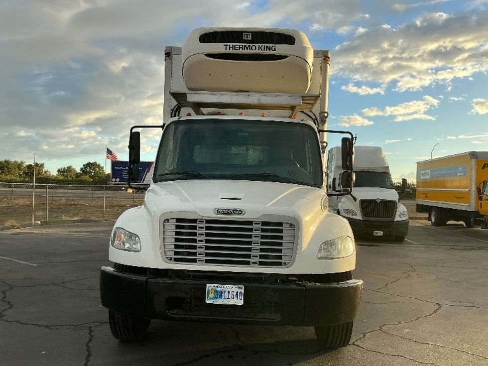 Refrigerated Truck-Light and Medium Duty Trucks-Freightliner-2020-M2-Fresno-CA-112,866\n\t\tmiles-$ 68,250 - Image 2