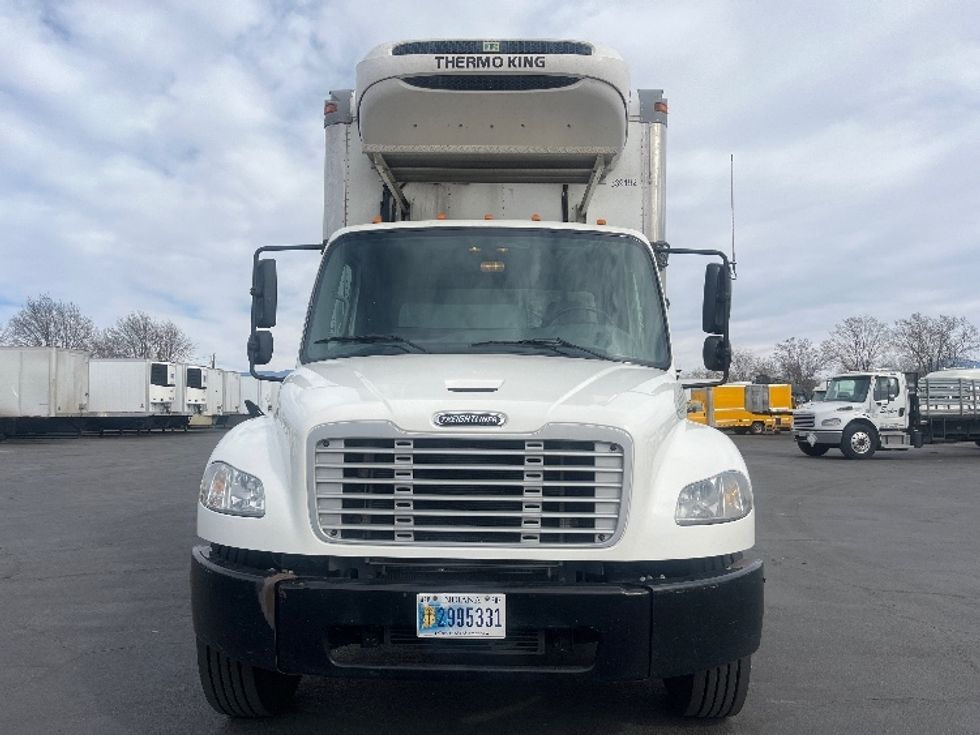 Refrigerated Truck-Light and Medium Duty Trucks-Freightliner-2020-M2-Fresno-CA-132,821\n\t\tmiles-$ 81,750 - Image 2